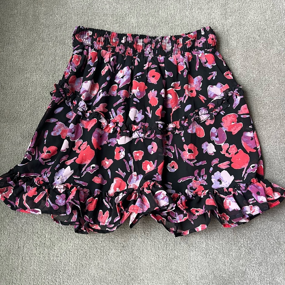 Vero Moda Floral Skirt - Small